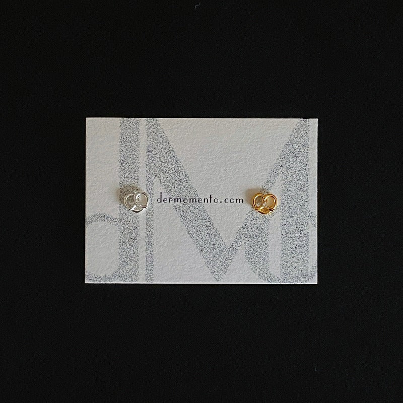 Brezel Stud Earrings｜Silver