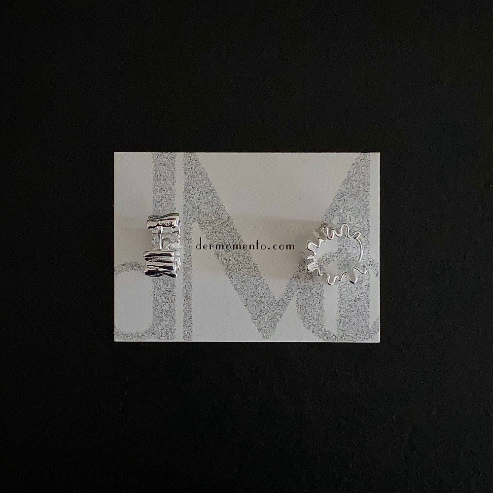 ANASTASIA Foil Pleat Hoop Earrings｜Silver