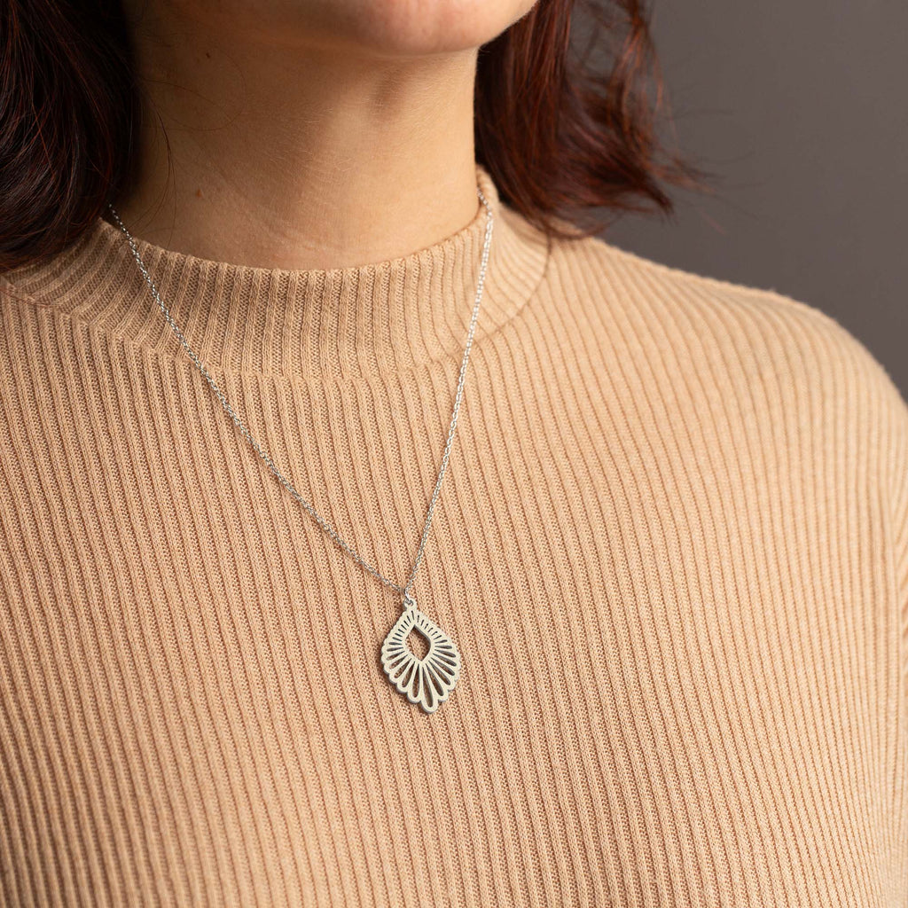 Halskette mit Holzanhänger - 'Mindful'