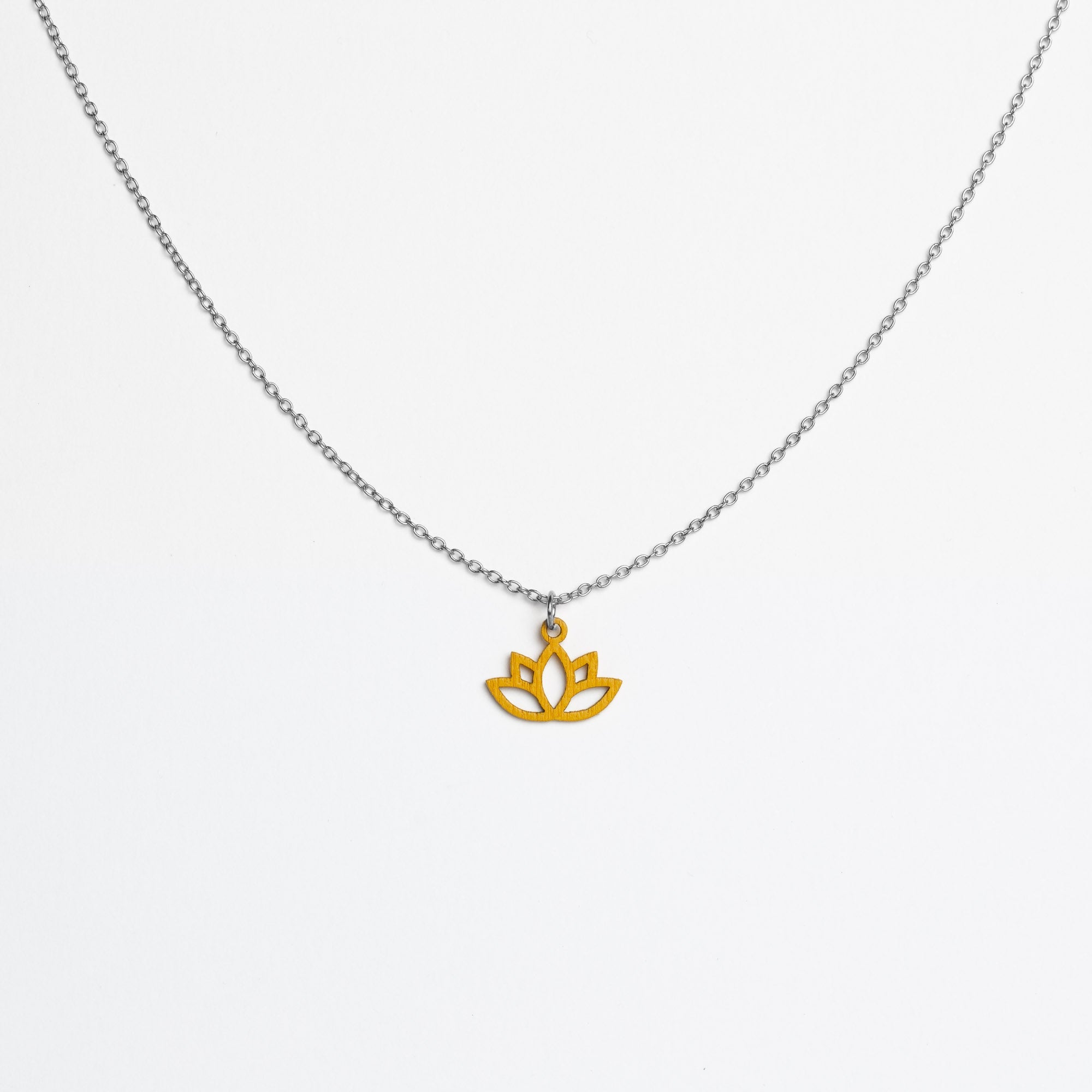 Halskette mit Holzanhänger - 'Lotus'